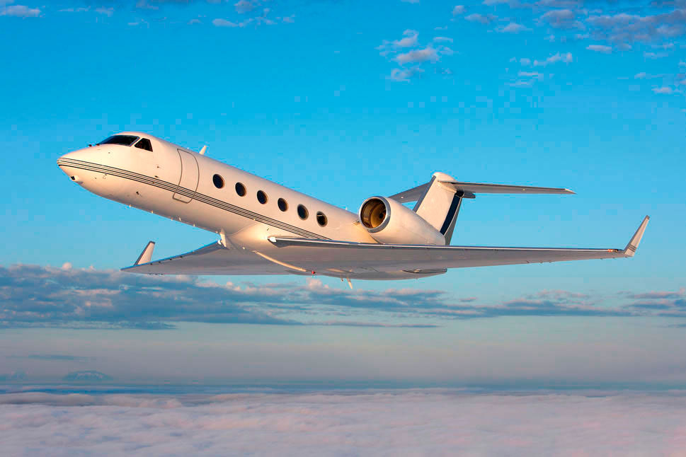 Gulfstream G450 private jet